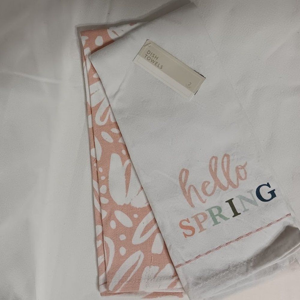 Dish Towels  pack of 2 'HELLO SPRING'